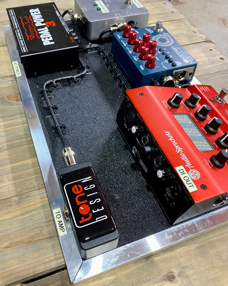 ©2025 Tone Design Pedalboard Setup The Lost Fingers 15