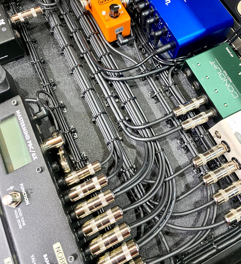 ©2025 Tone Design Pedalboard Setup Martin Lavallée ''JoshUa2'' 4