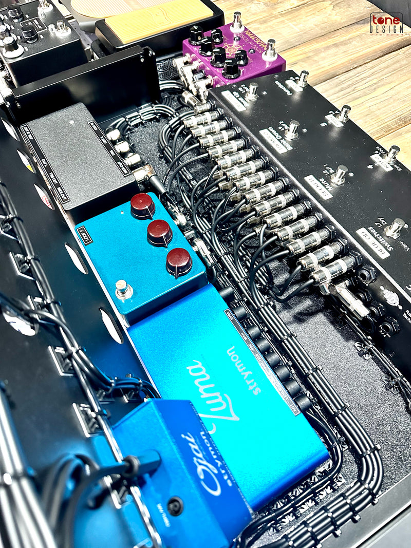 ©2024 Tone Design Pedalboard Setup        Sébastien Leblanc ''Nordicité'' 3