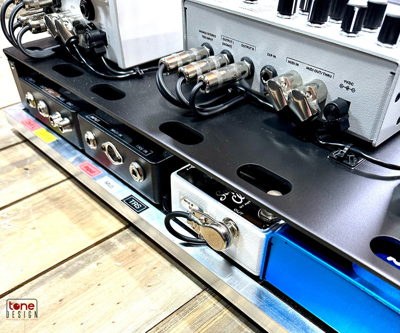 ©2024 Tone Design Pedalboard Setup        Sébastien Leblanc ''Nordicité'' 5
