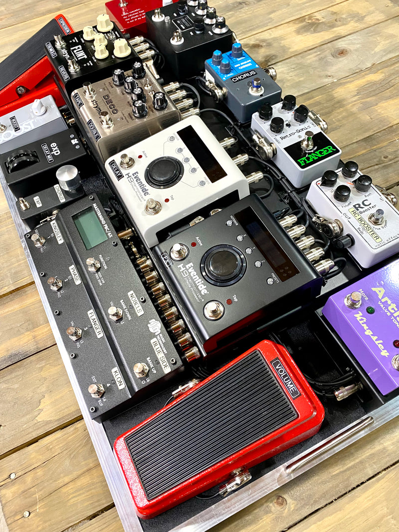 ©2025 Tone Design Pedalboard Setup        Martin Lavallée ''JoshUa2'' 6