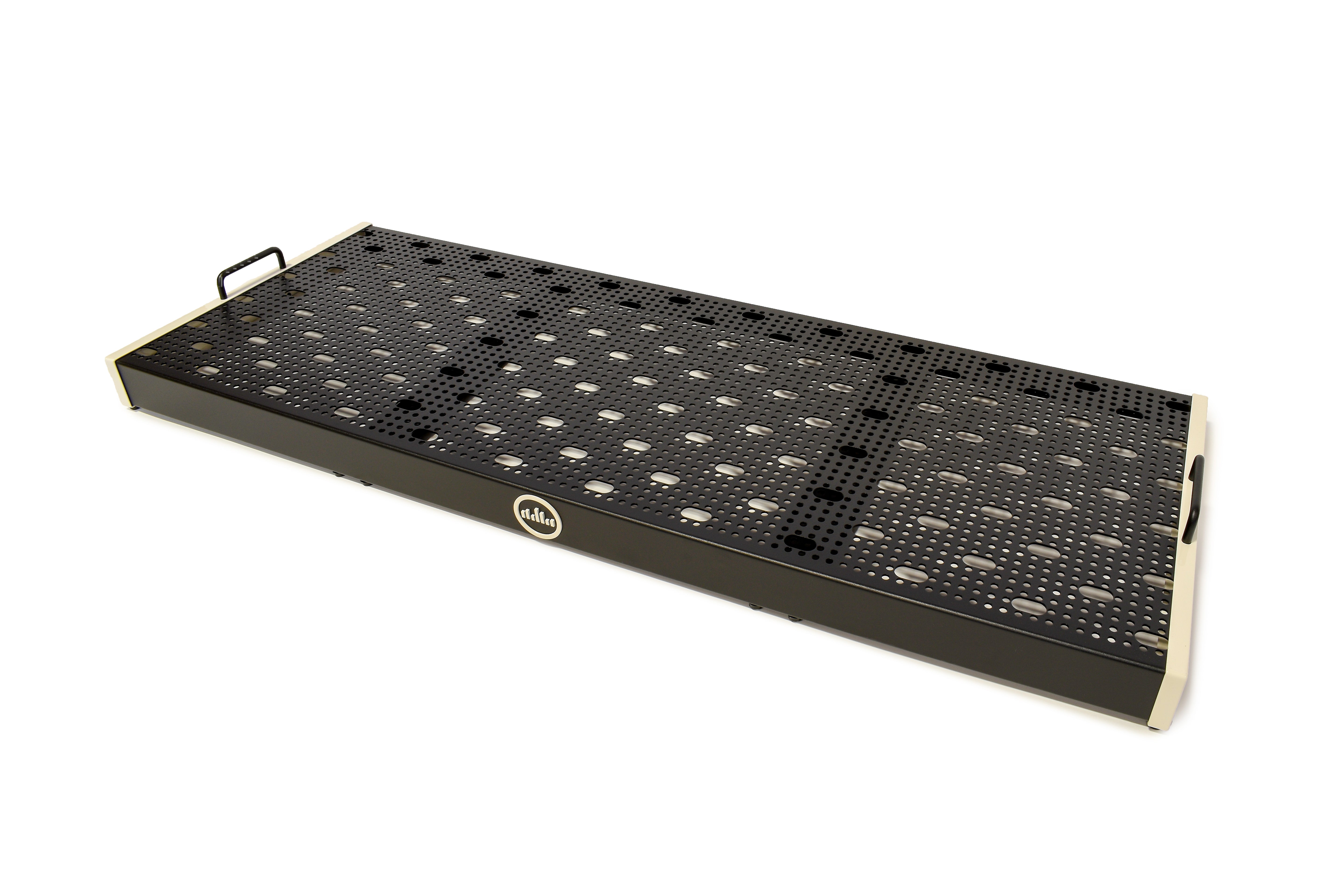 Temple Audio Design Trio 43 VW Pedalboard - Vintage White