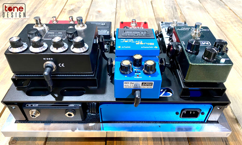 ©2022 Tone Design Pedalboard Setup         S. Goulet Carry On 7